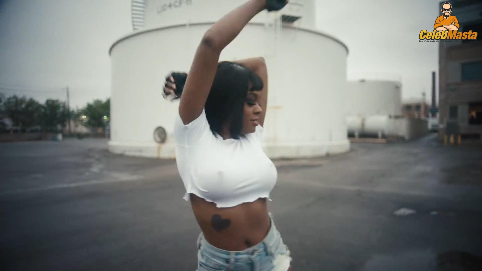 Azealia Banks
