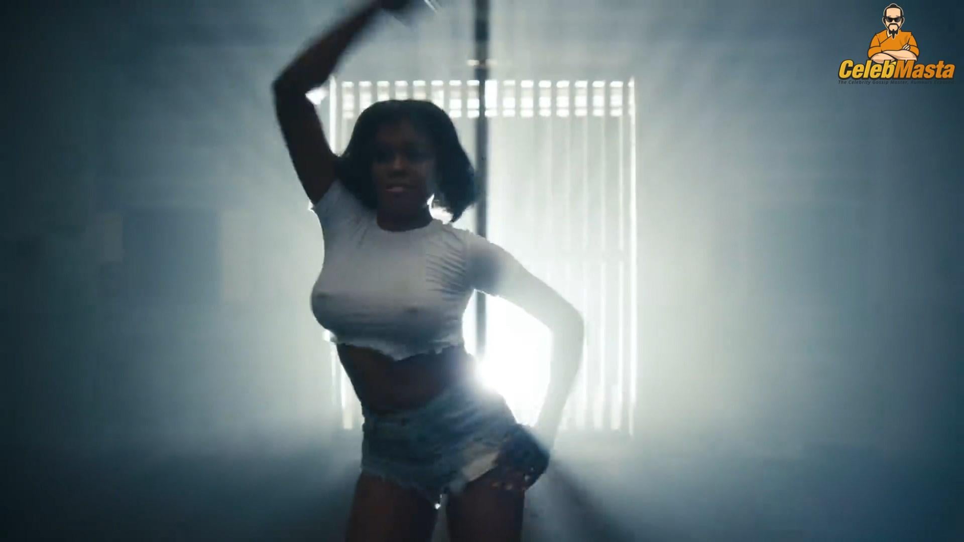 Azealia Banks