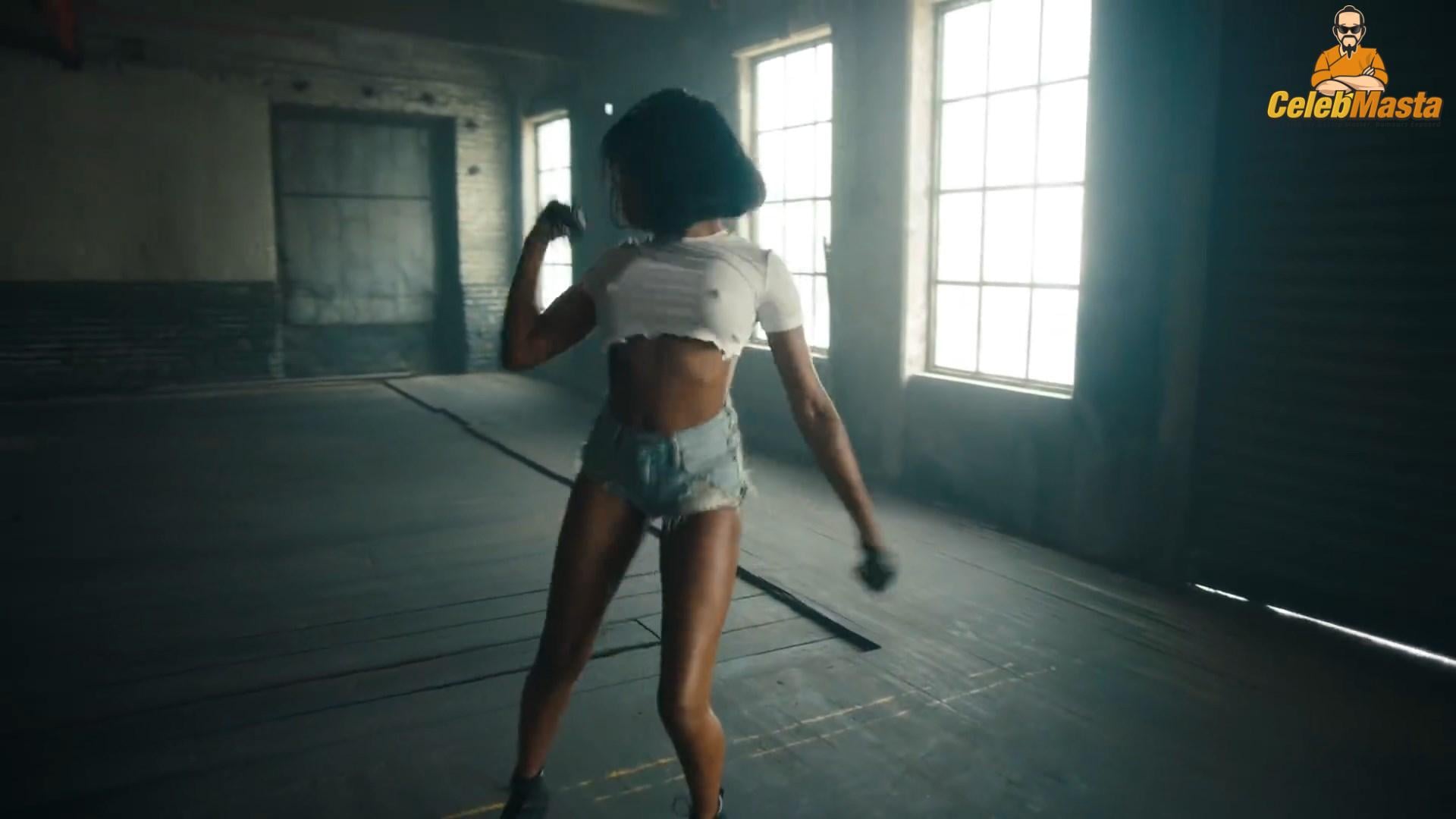 Azealia Banks