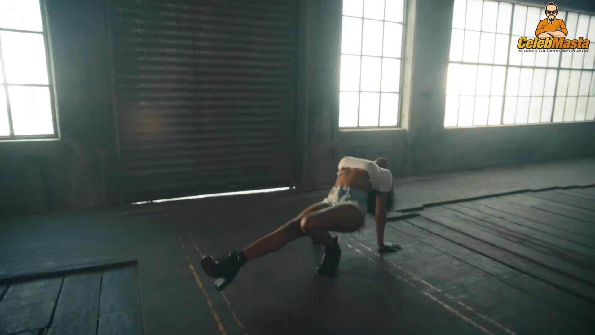 Azealia Banks