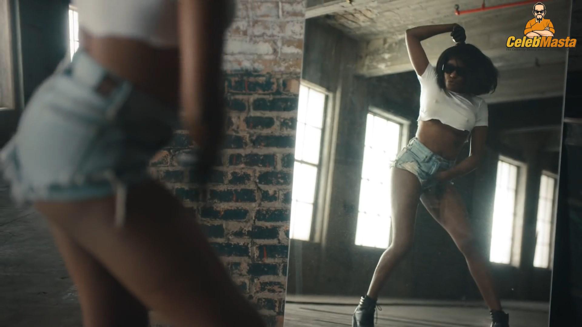 Azealia Banks