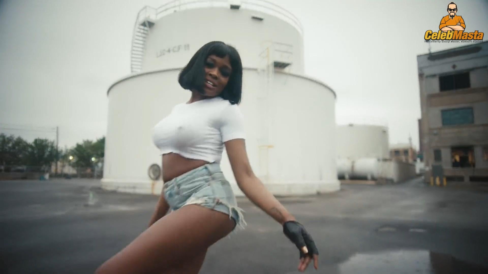 Azealia Banks