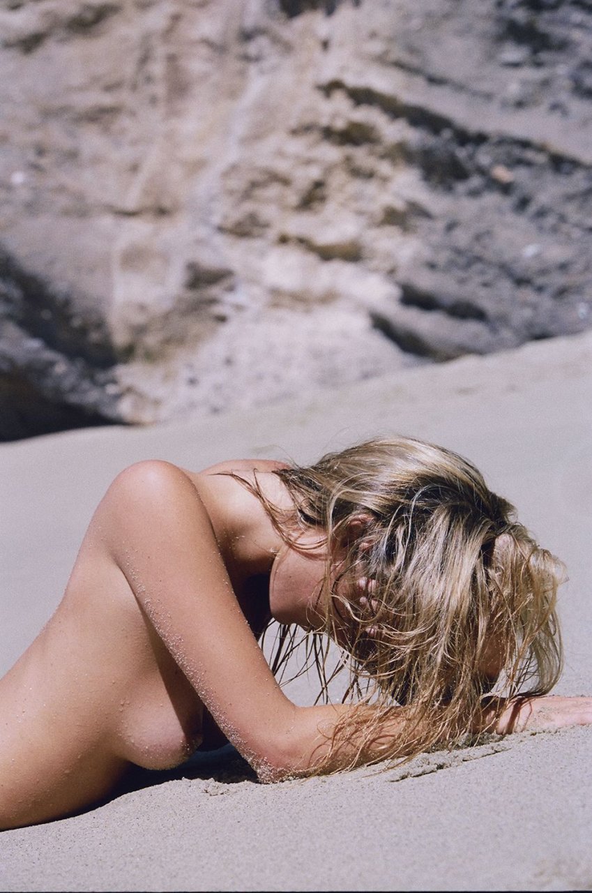 Camille Rowe 20