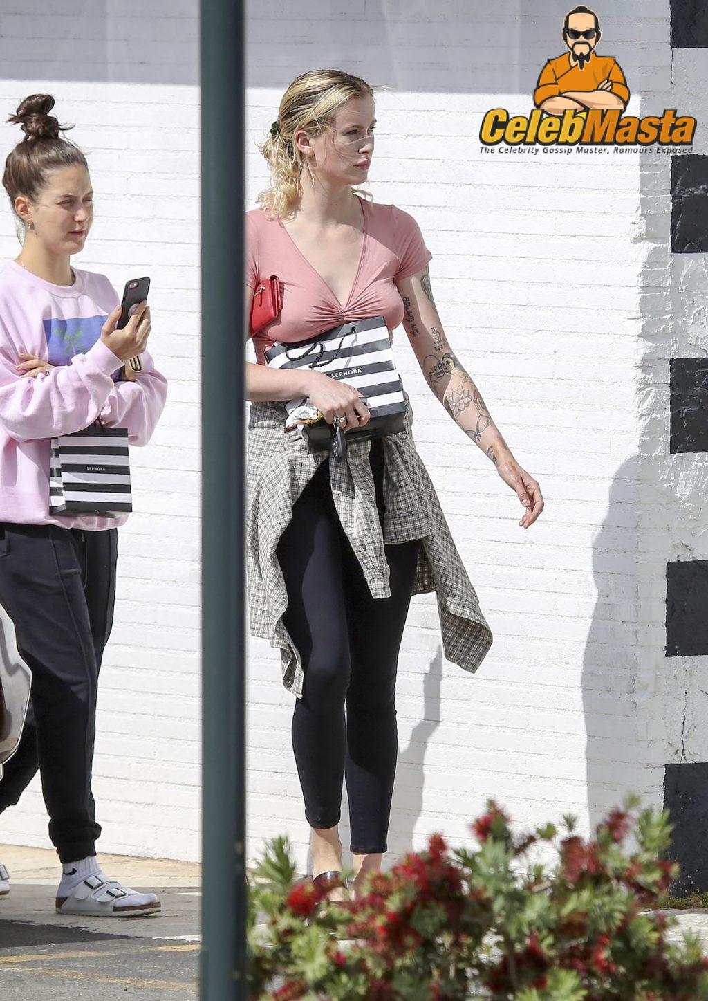 Ireland Baldwin Sex Scene Videos and Nude Photos