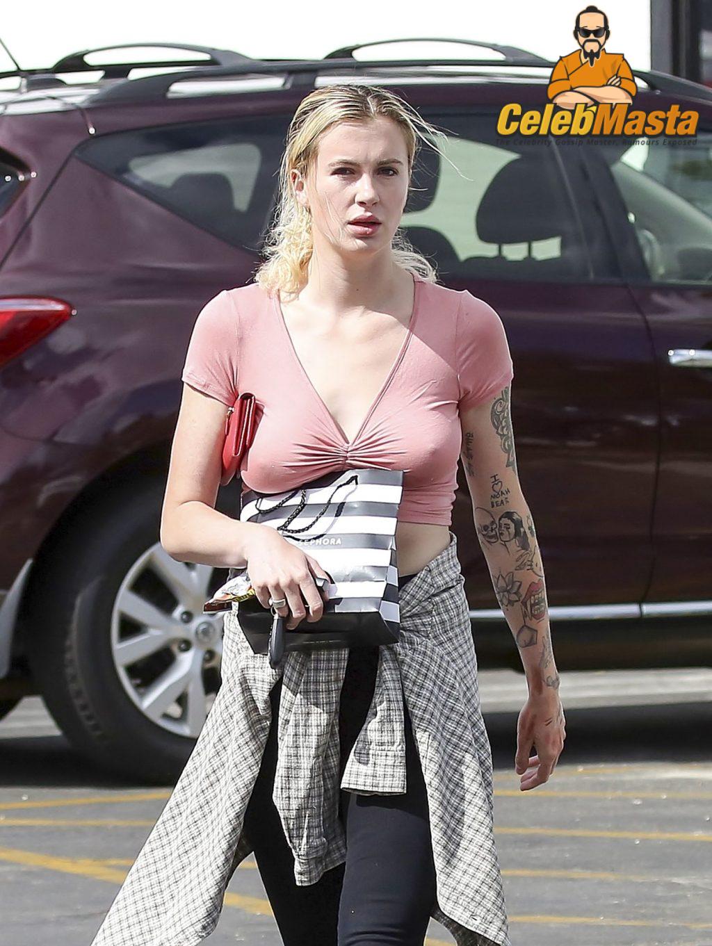 Ireland Baldwin Sex Scene Videos and Nude Photos