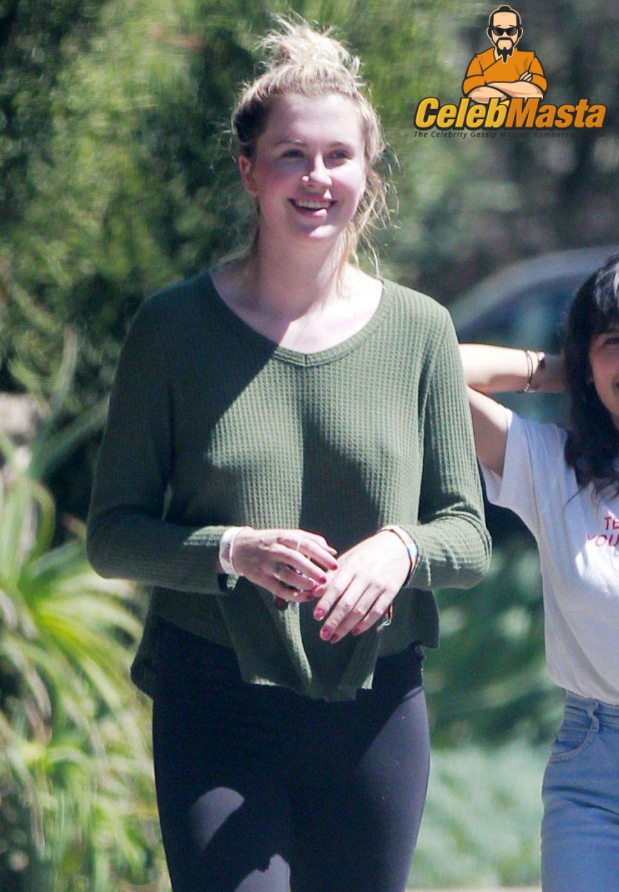 Ireland Baldwin Sex Scene Videos and Nude Photos