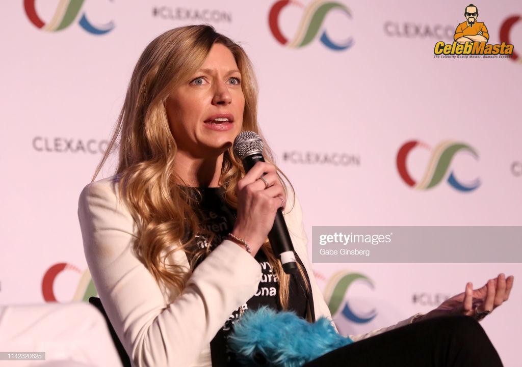 Jes Macallan