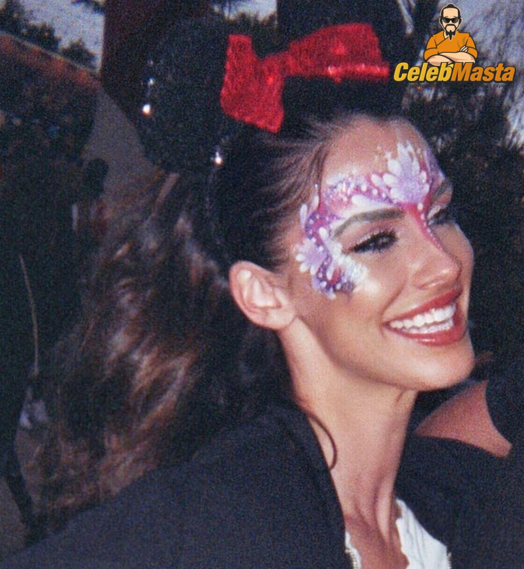 Jessica Lowndes