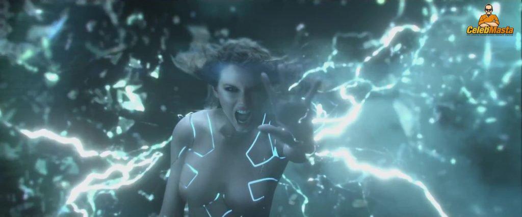 Taylor Swift Sex Scene Videos and Nude Photos