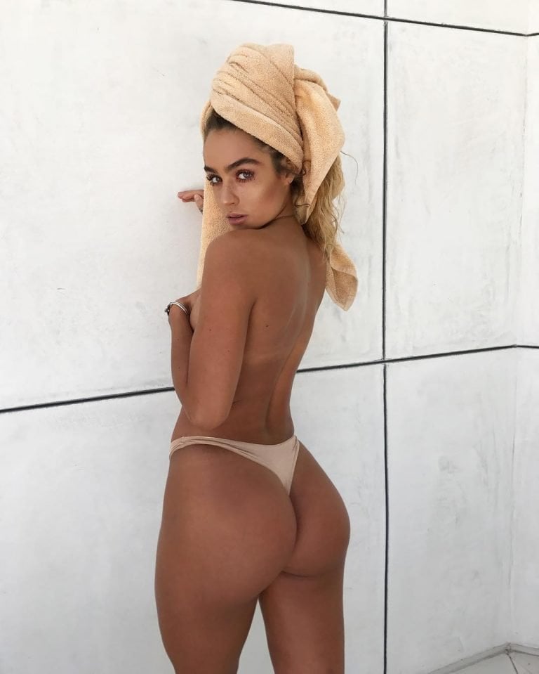 Sommer Ray 28
