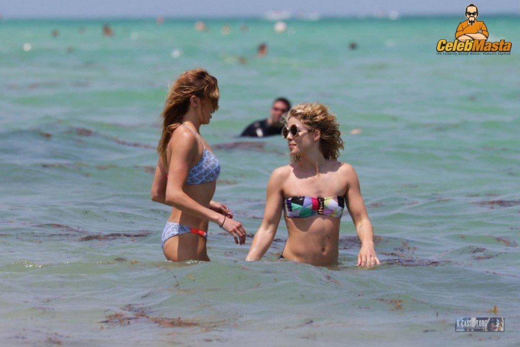 Emily Bett Rickards