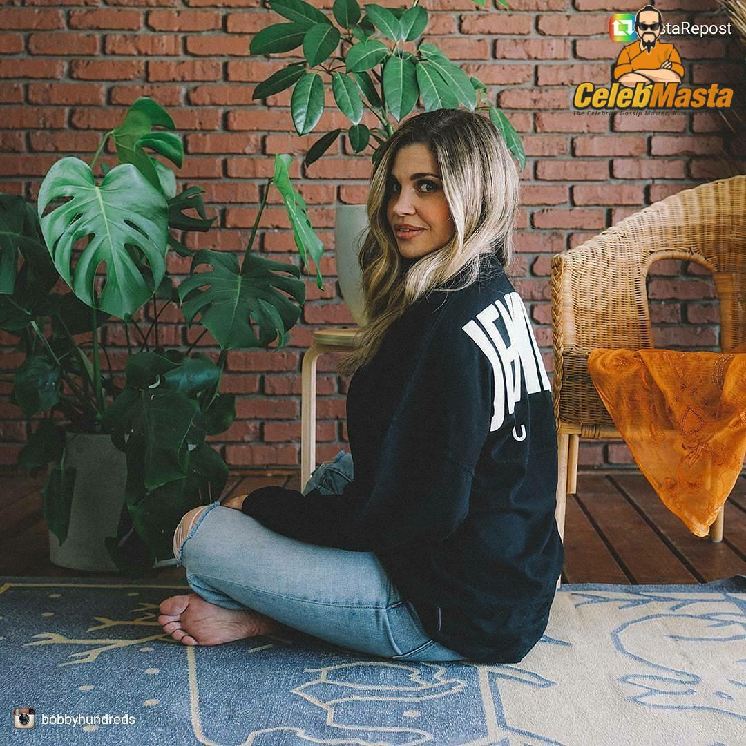 Danielle Fishel Sex Scene Videos and Nude Photos