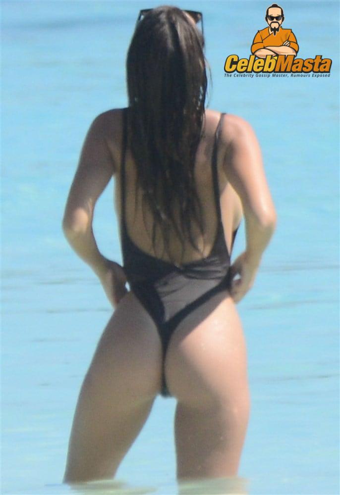Emily Ratajkowski Sex Scene Videos and Nude Photos