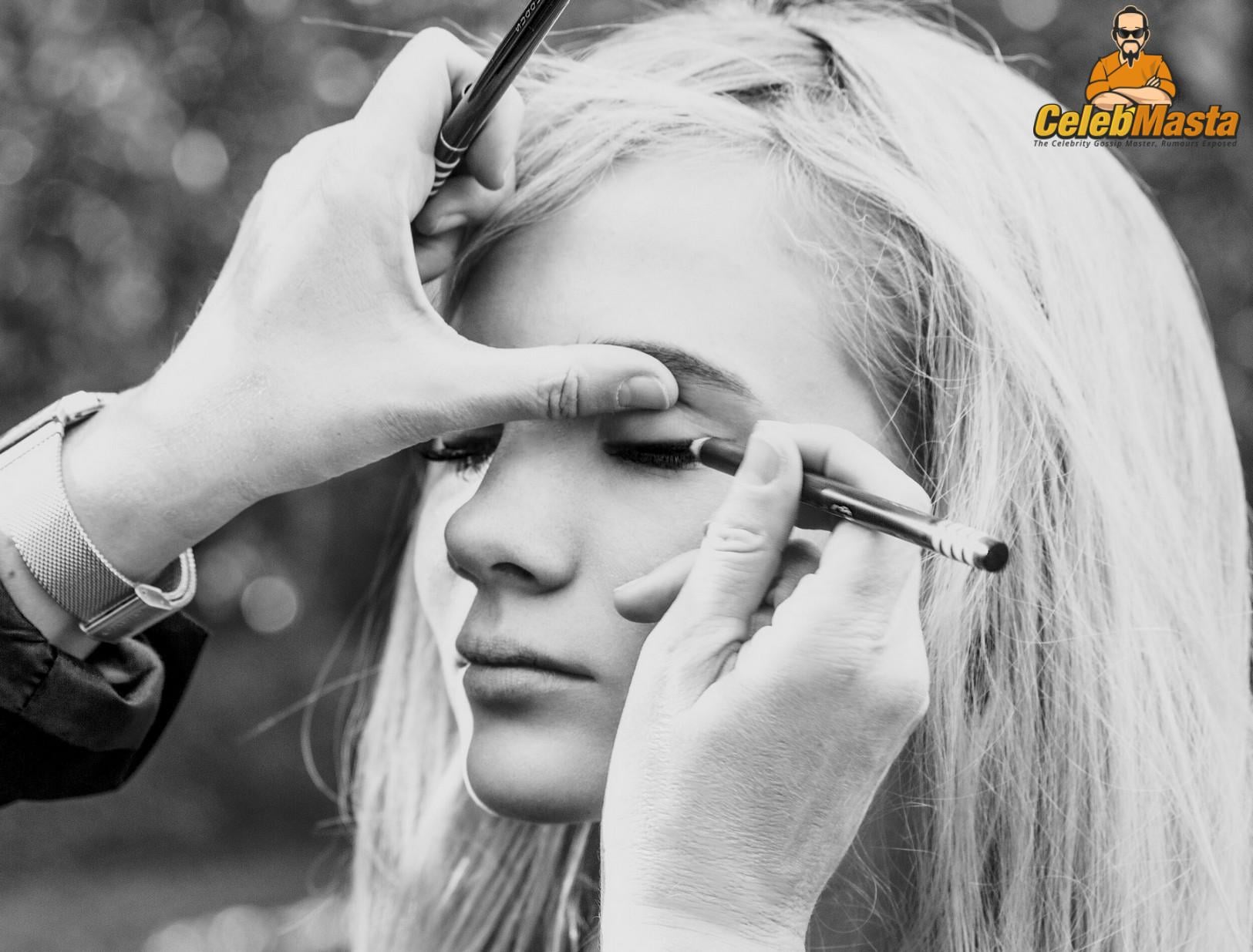 Freya Allan Sex Scene Videos and Nude Photos