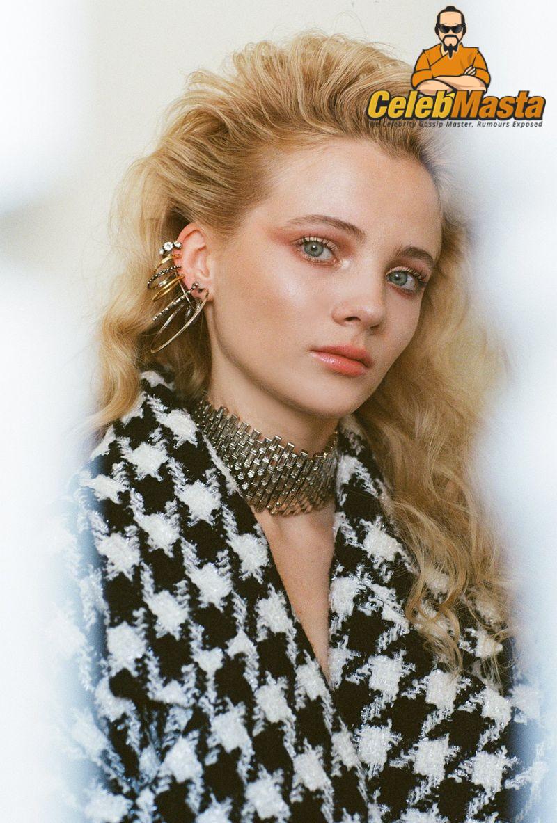 Freya Allan Sex Scene Videos and Nude Photos