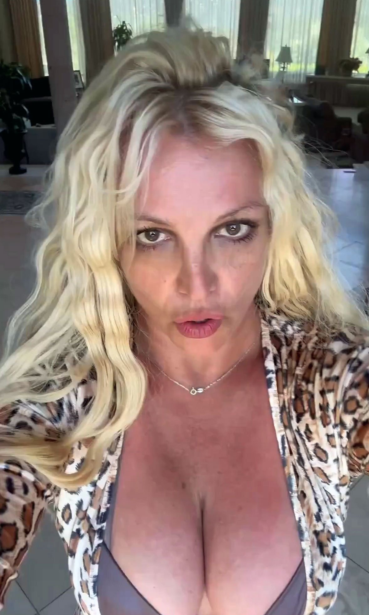 Britney Spears 100