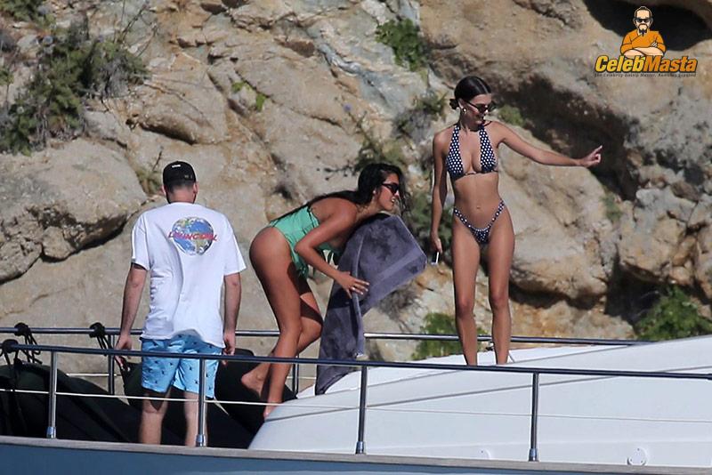 Emily Ratajkowski Sex Scene Videos and Nude Photos