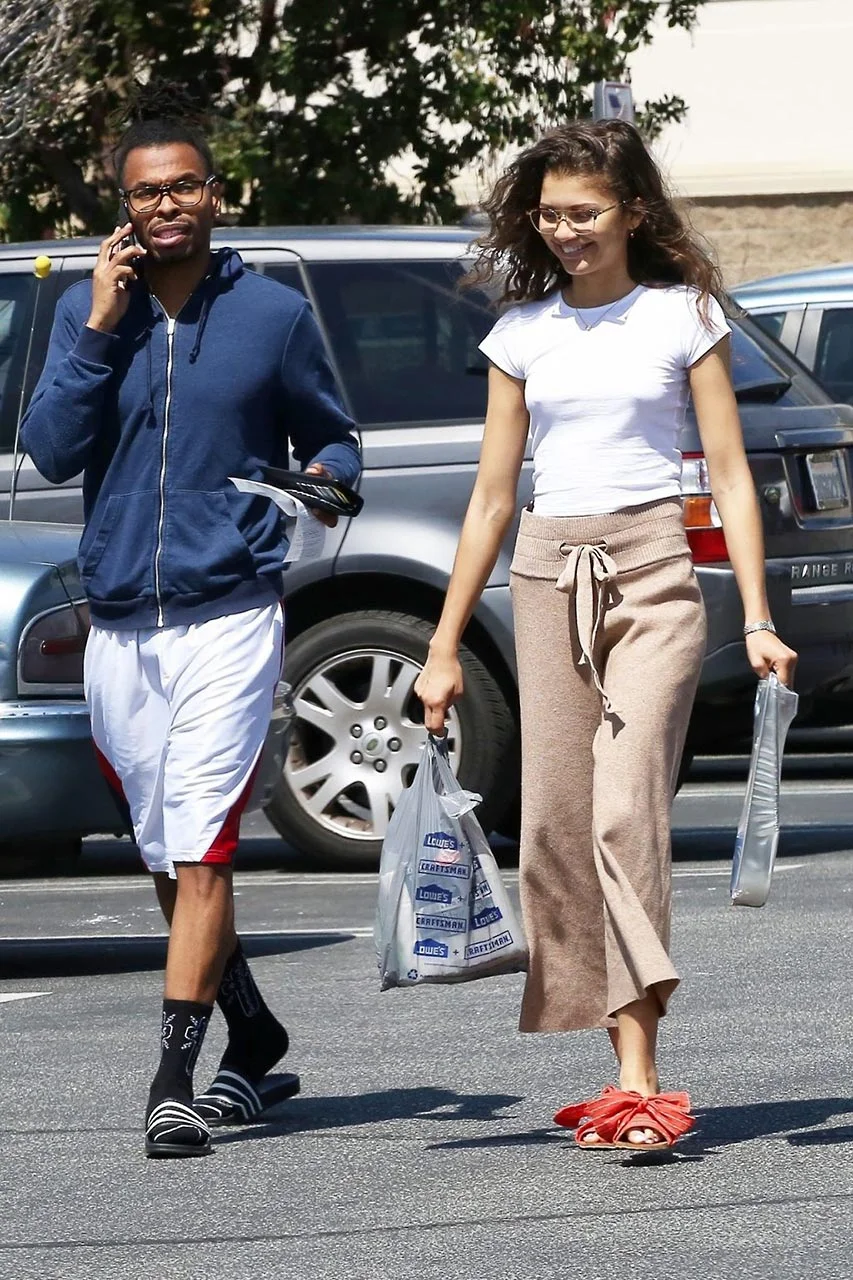 Zendaya Sex Scene Videos and Nude Photos