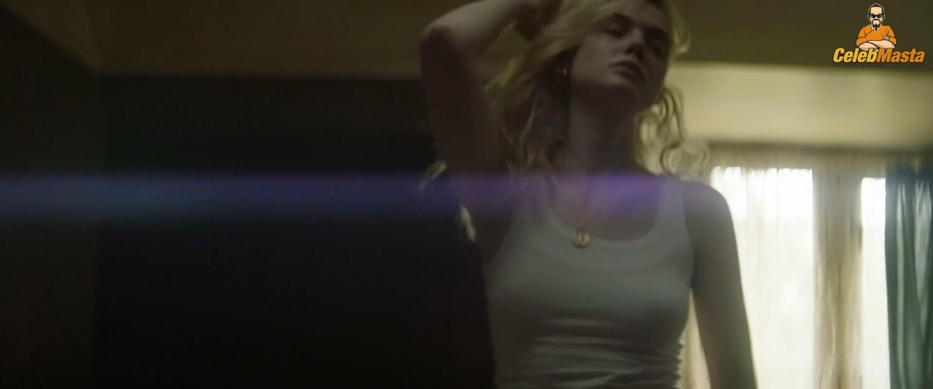 Elle Fanning