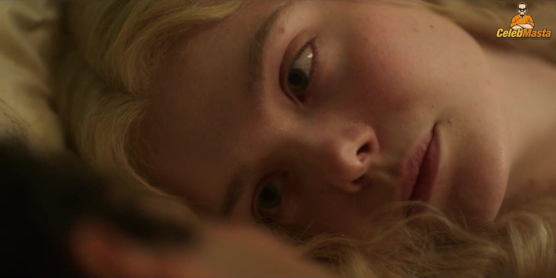 Elle Fanning