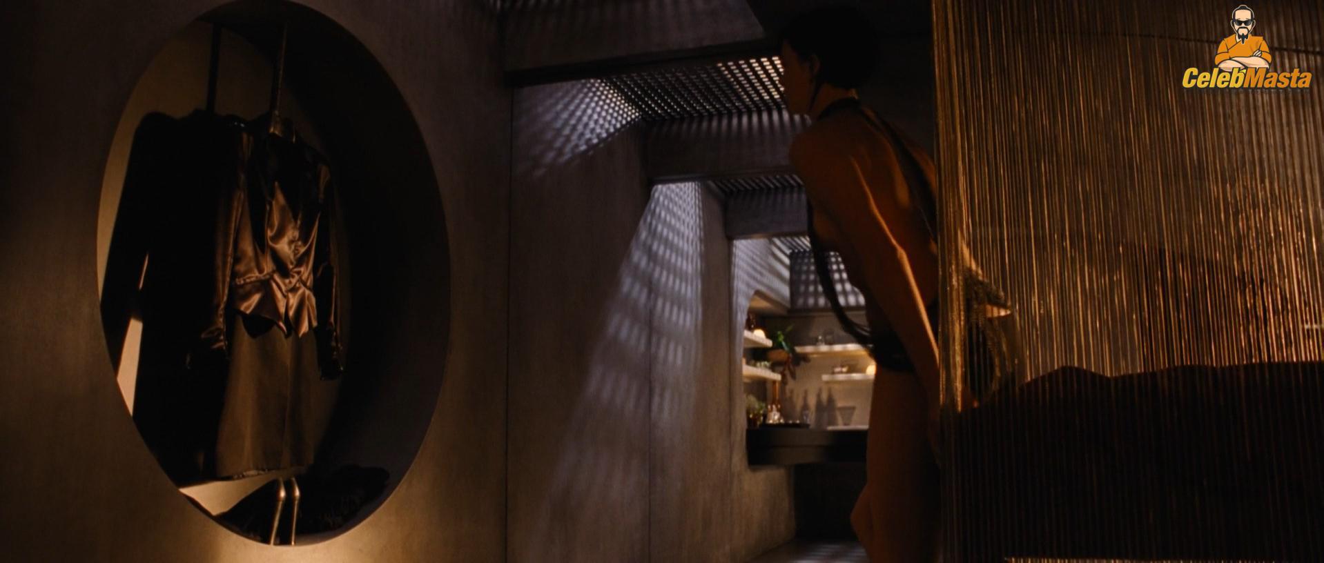 Charlize Theron Sex Scene Videos and Nude Photos