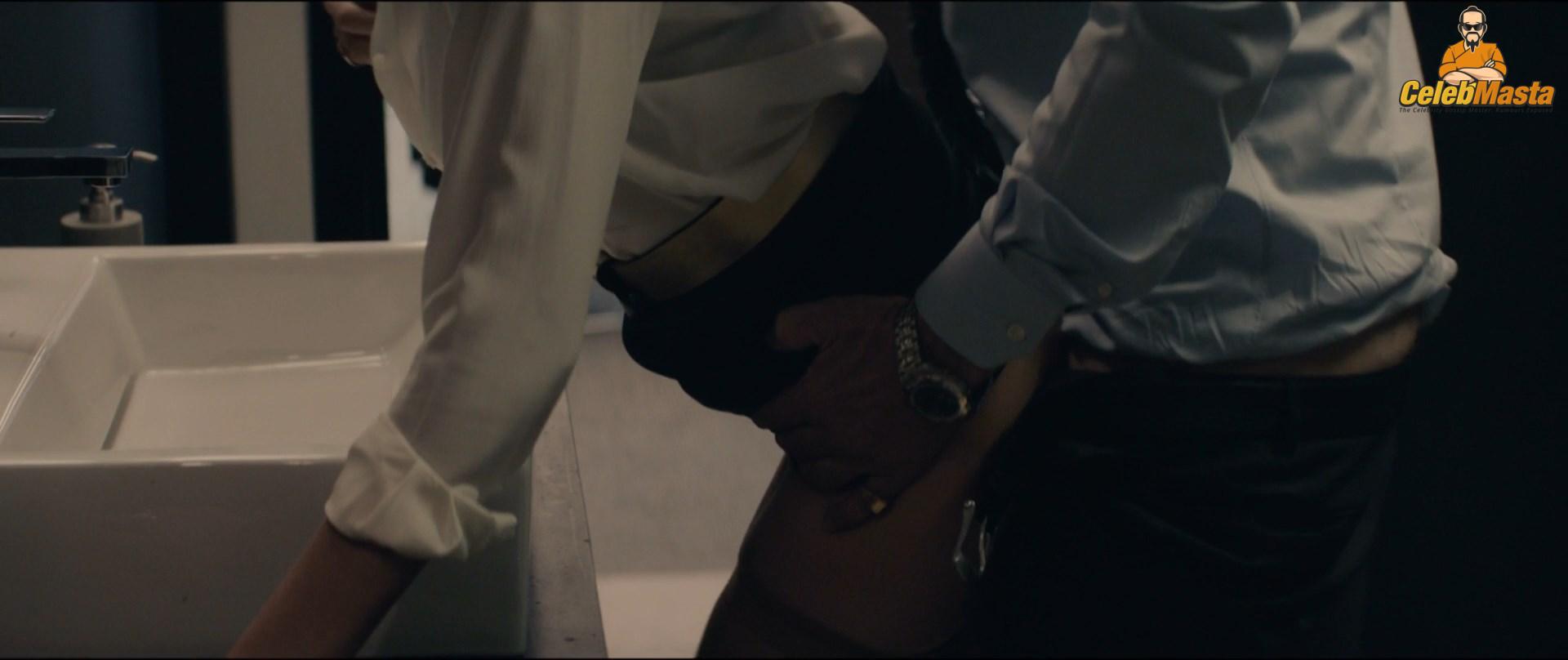 Charlize Theron Sex Scene Videos and Nude Photos