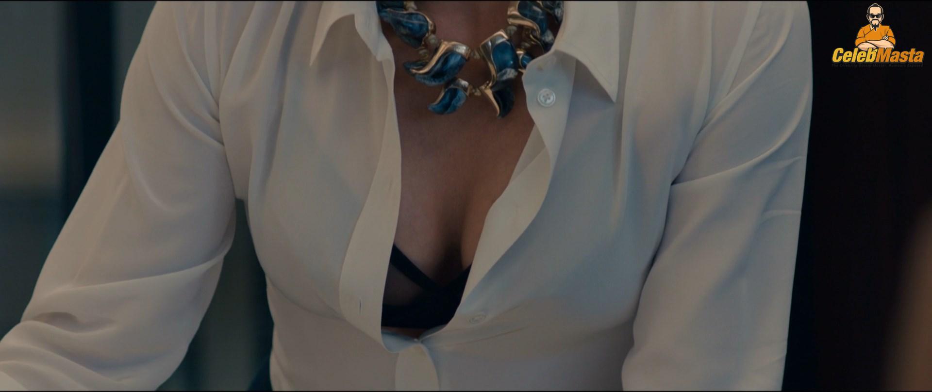 Charlize Theron Sex Scene Videos and Nude Photos